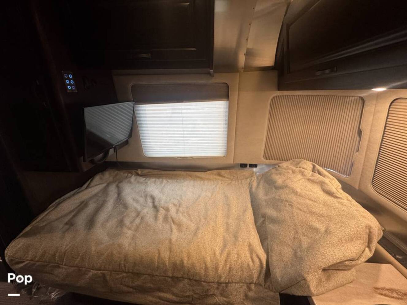 A photo of this 2020 Airstream Classic 30RB Twin