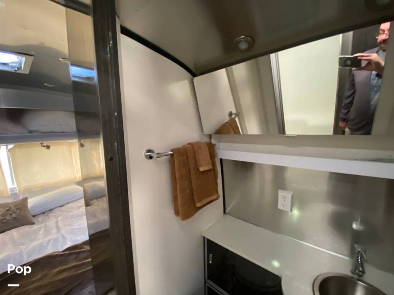 A photo of this 2014 Airstream International Serenity 27FB