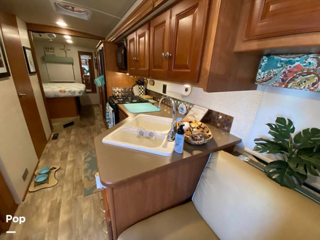 A photo of this 2017 Winnebago Sunstar 29VE