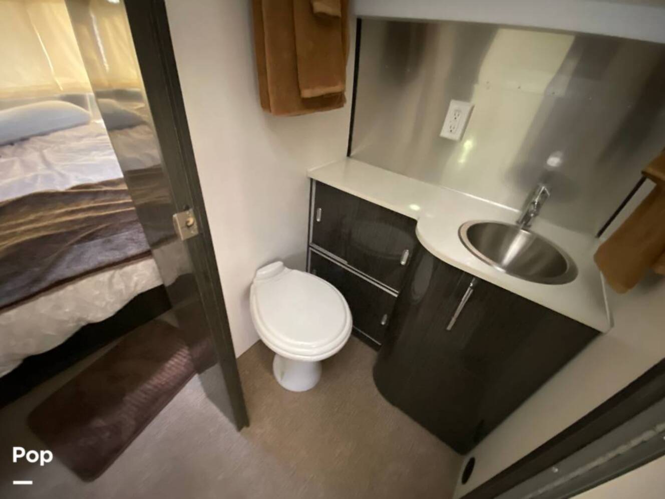 A photo of this 2014 Airstream International Serenity 27FB