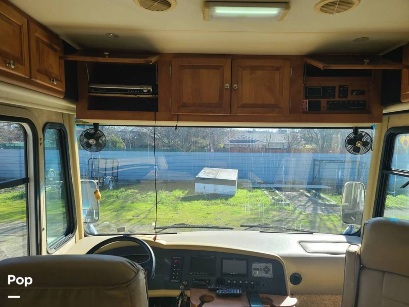 A photo of this 2009 Tiffin Allegro Bay 35TSB