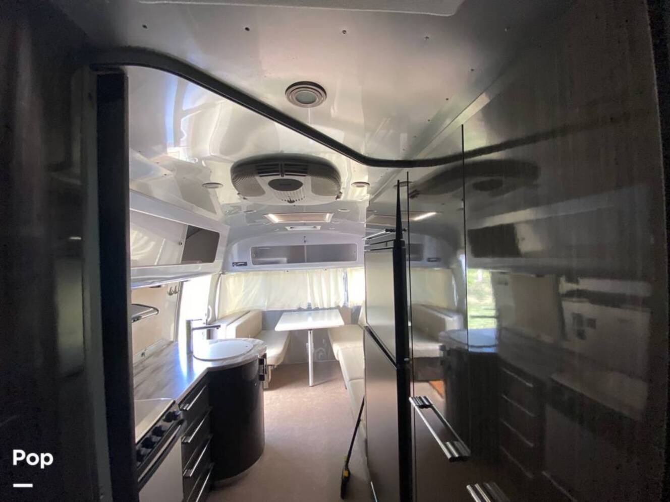 A photo of this 2014 Airstream International Serenity 27FB