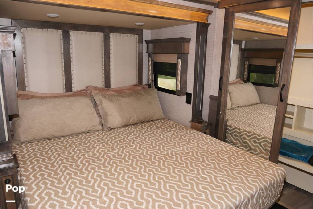 A photo of this 2022 Vanleigh Rv Beacon 42RDB