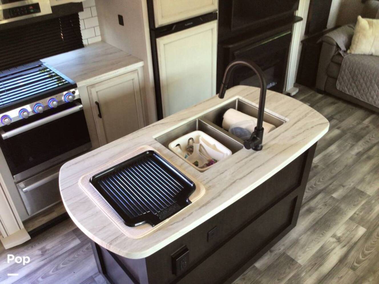 A photo of this 2022 Jayco Eagle HT 28.5RSTS