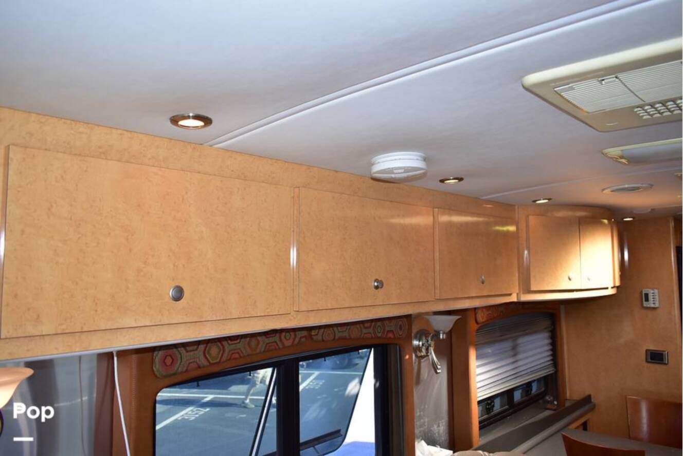 A photo of this 2006 Airstream Land Yacht A37