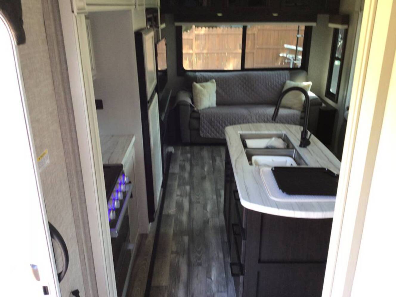 A photo of this 2022 Jayco Eagle HT 28.5RSTS