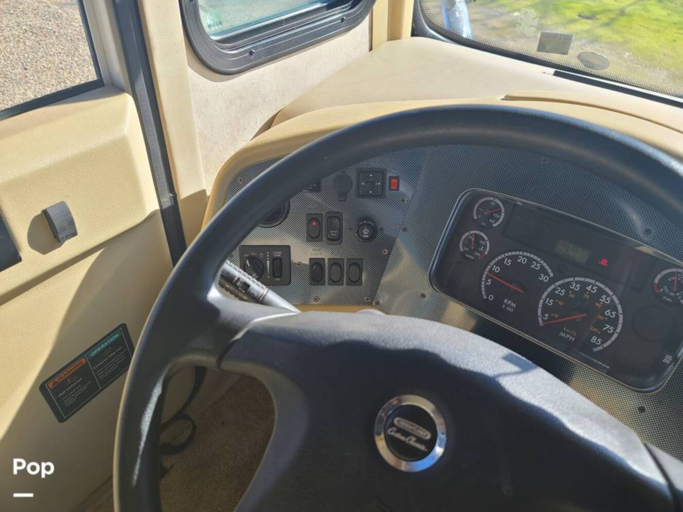 A photo of this 2009 Tiffin Allegro Bay 35TSB