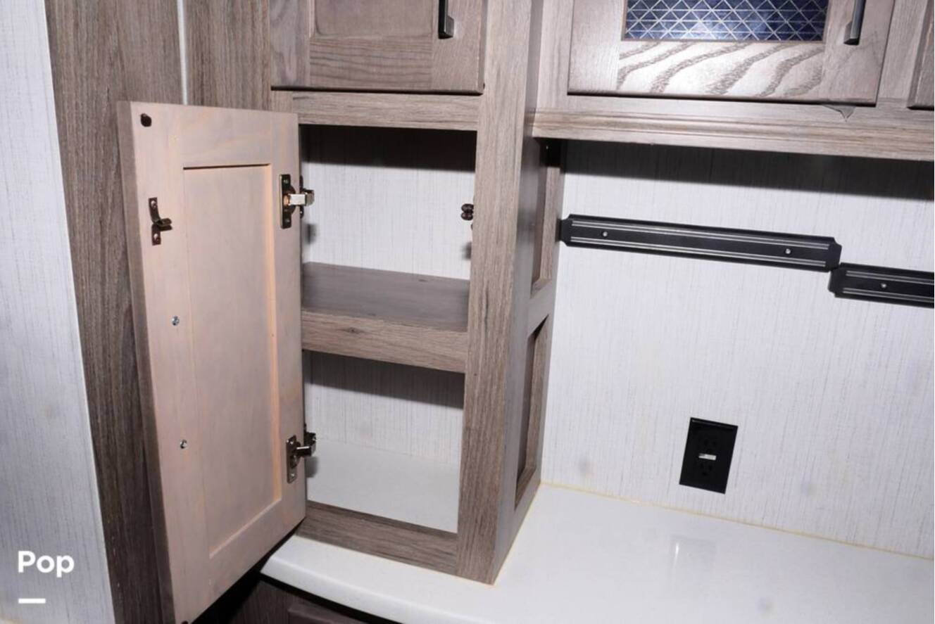 A photo of this 2021 Heartland ElkRidge 38RSRT