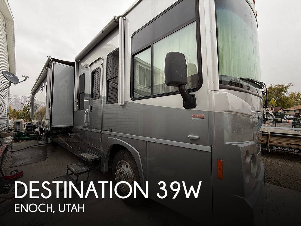 2008 Winnebago Destination 39W in enoch UT