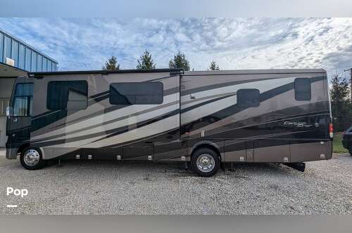 2018 Newmar Canyon Star 3710 in greenfield IN