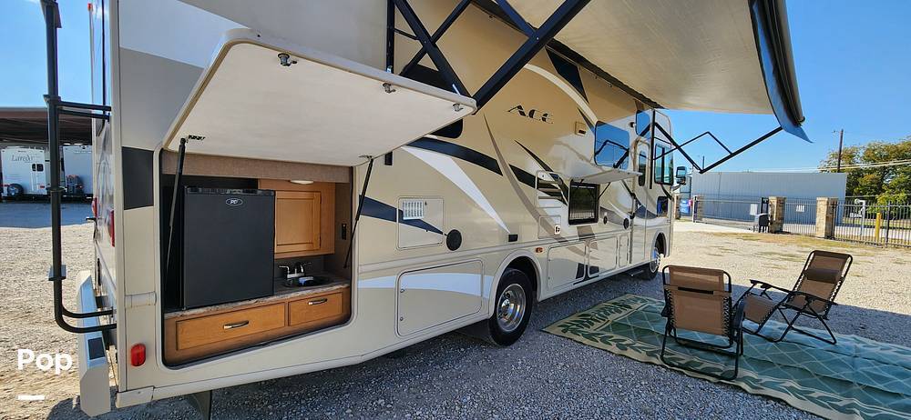 2017 Thor Motor Coach A.C.E. 30.3 in anna TX