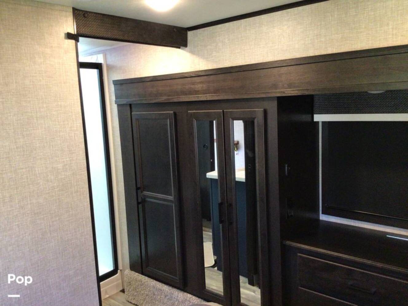 A photo of this 2022 Jayco Eagle HT 28.5RSTS