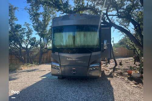 2008 Winnebago Adventurer Limited 37GL in pipe creek TX