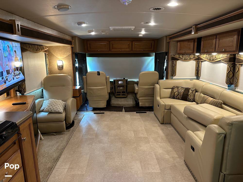2015 Winnebago Sightseer 35G in miami FL