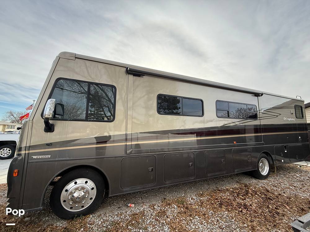 2022 Winnebago Adventurer 35F in riverton UT