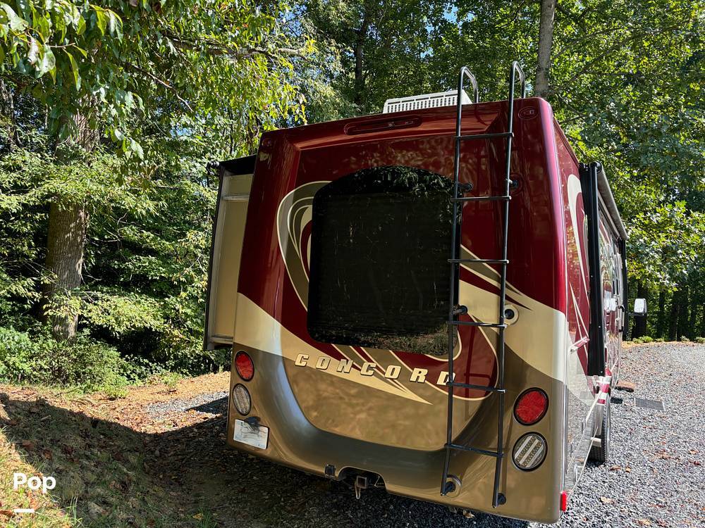 2018 Coachmen Concord 300DS in burnsville NC