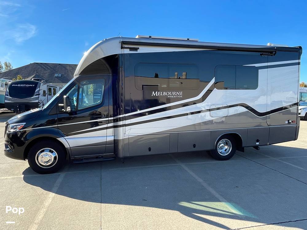 2022 Jayco Melbourne Prestige 24RP in shelby township MI