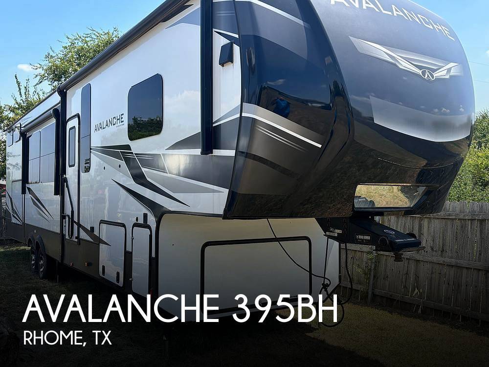 2021 Keystone Avalanche 395BH RV