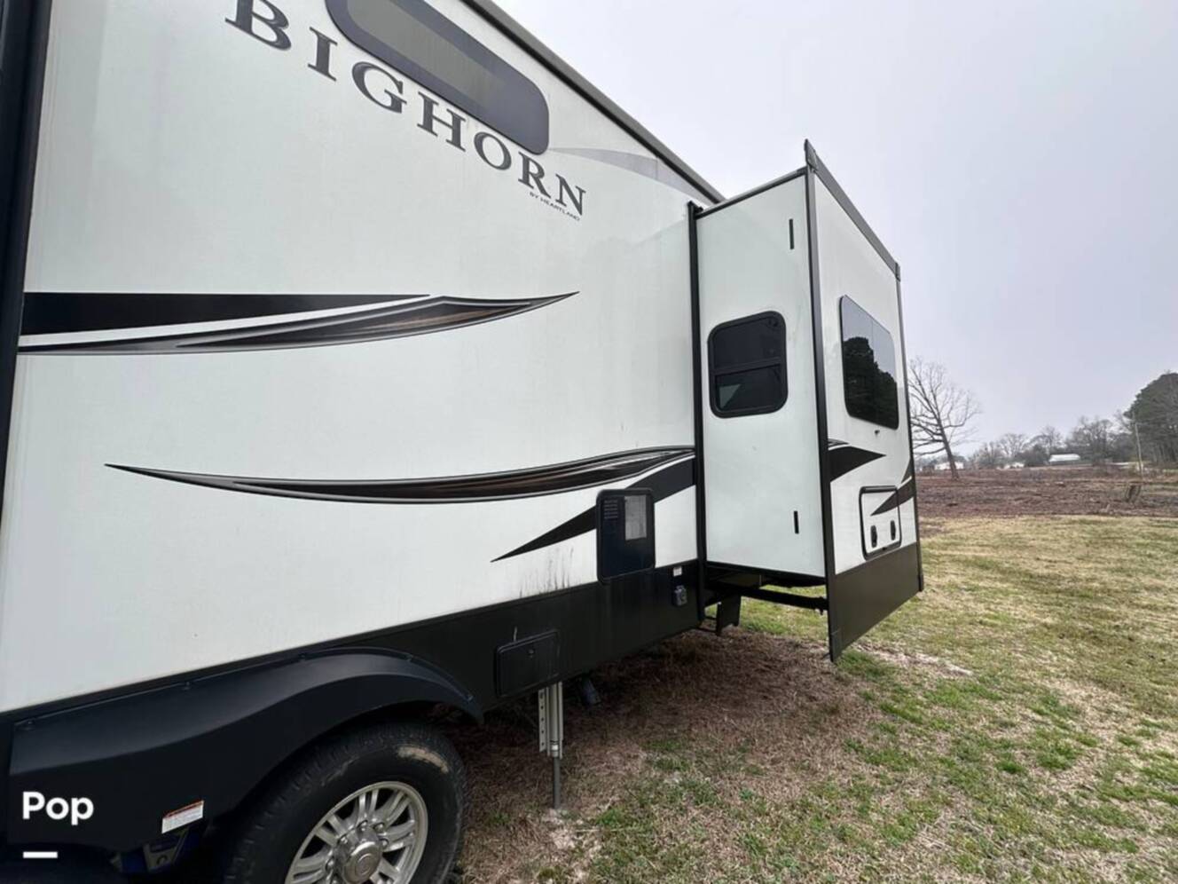 A photo of this 2021 Heartland Bighorn 3995FK