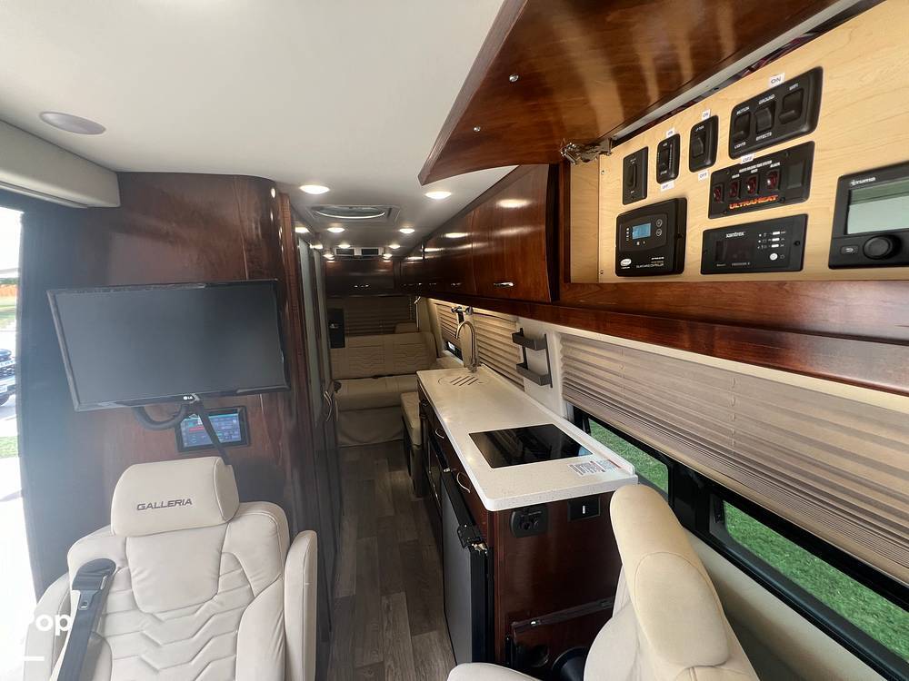 2023 Coachmen Galleria 24Q in cjesterfield MI