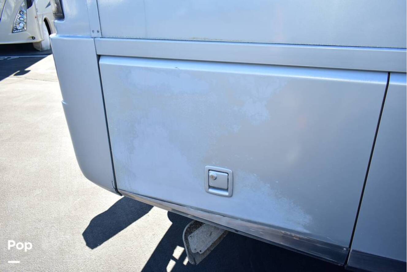 A photo of this 2006 Airstream Land Yacht A37