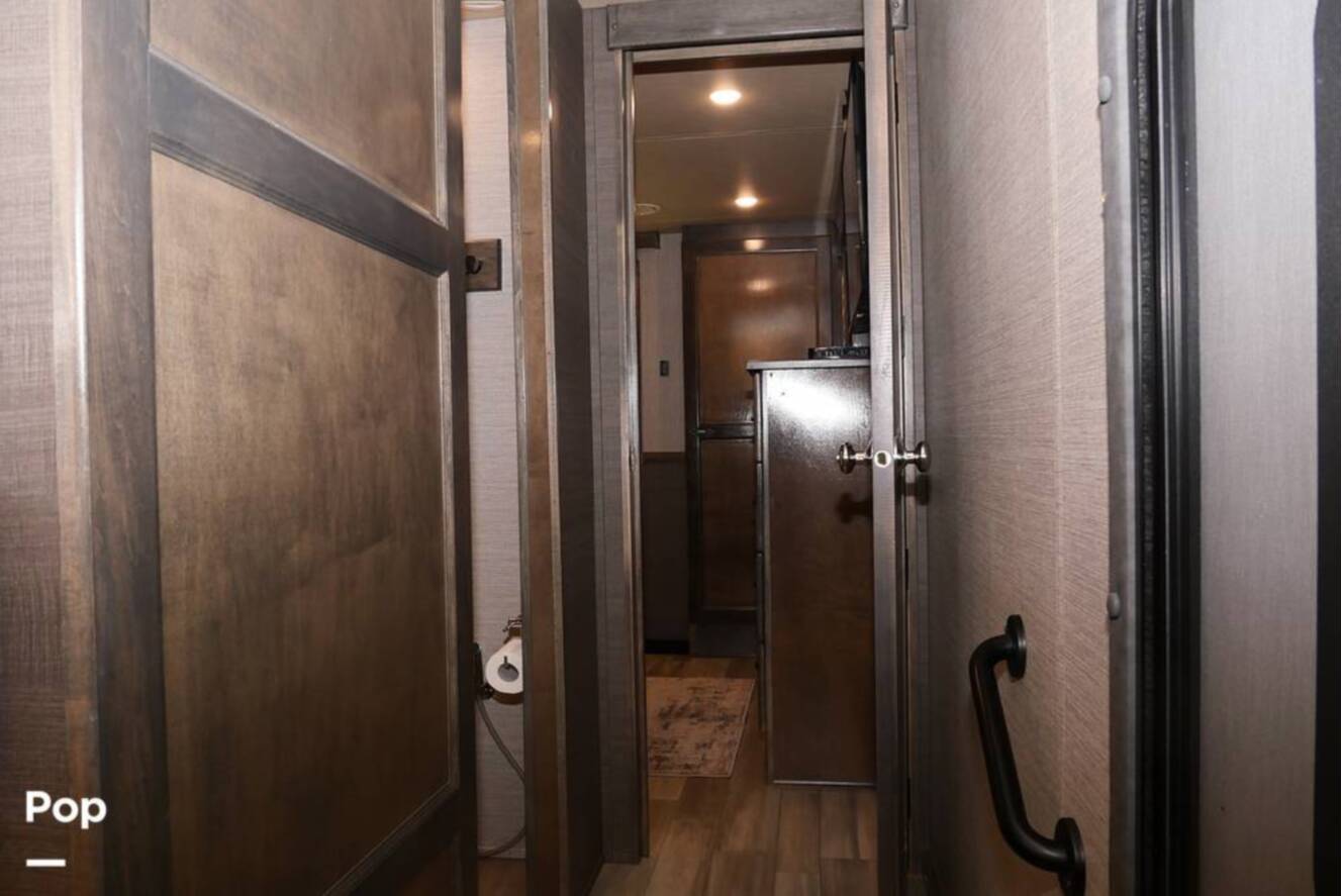 A photo of this 2022 Vanleigh Rv Beacon 42RDB