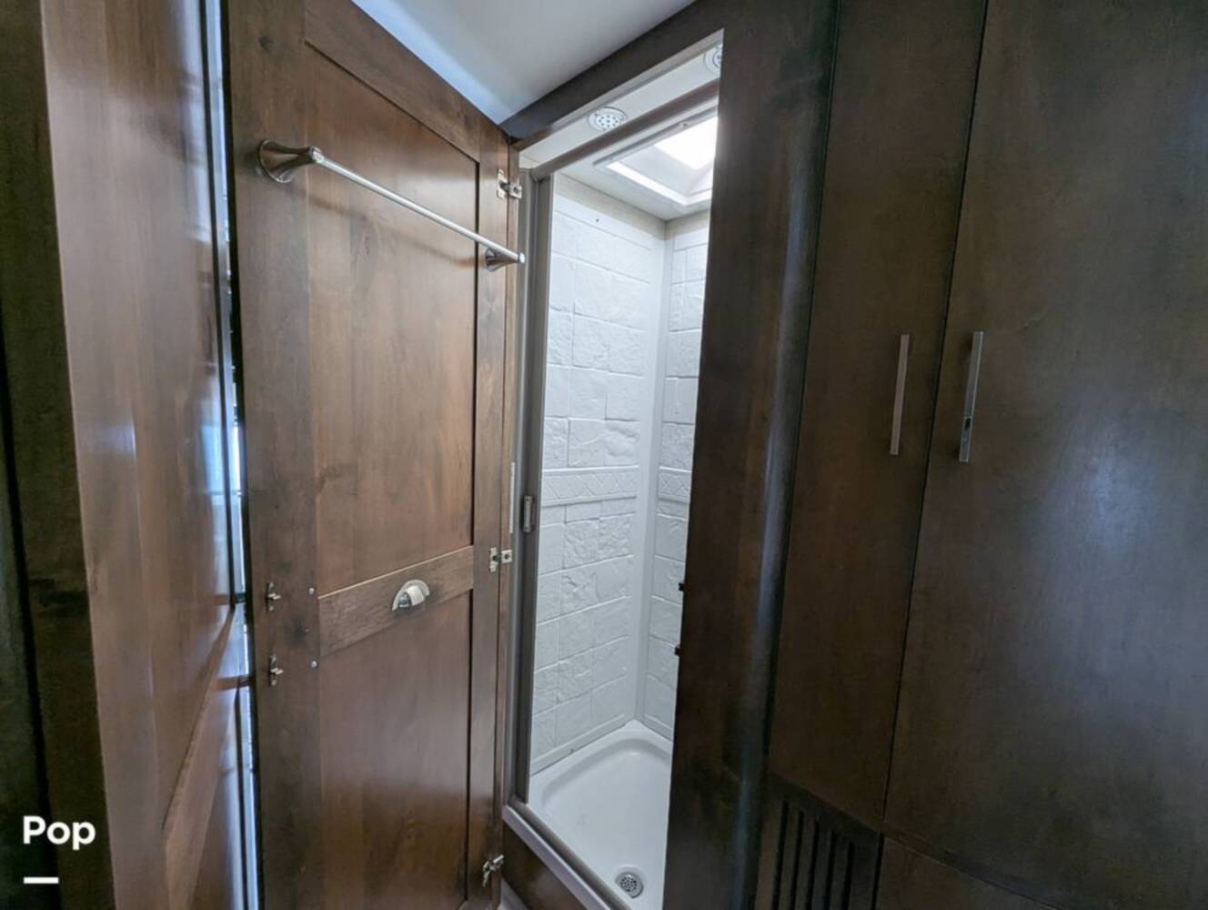 A photo of this 2018 Tiffin Wayfarer 24BW