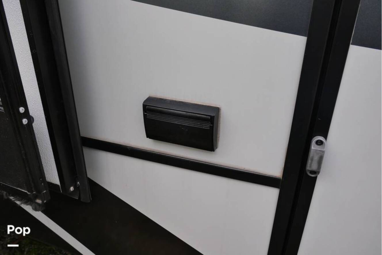 A photo of this 2021 Heartland ElkRidge 38RSRT