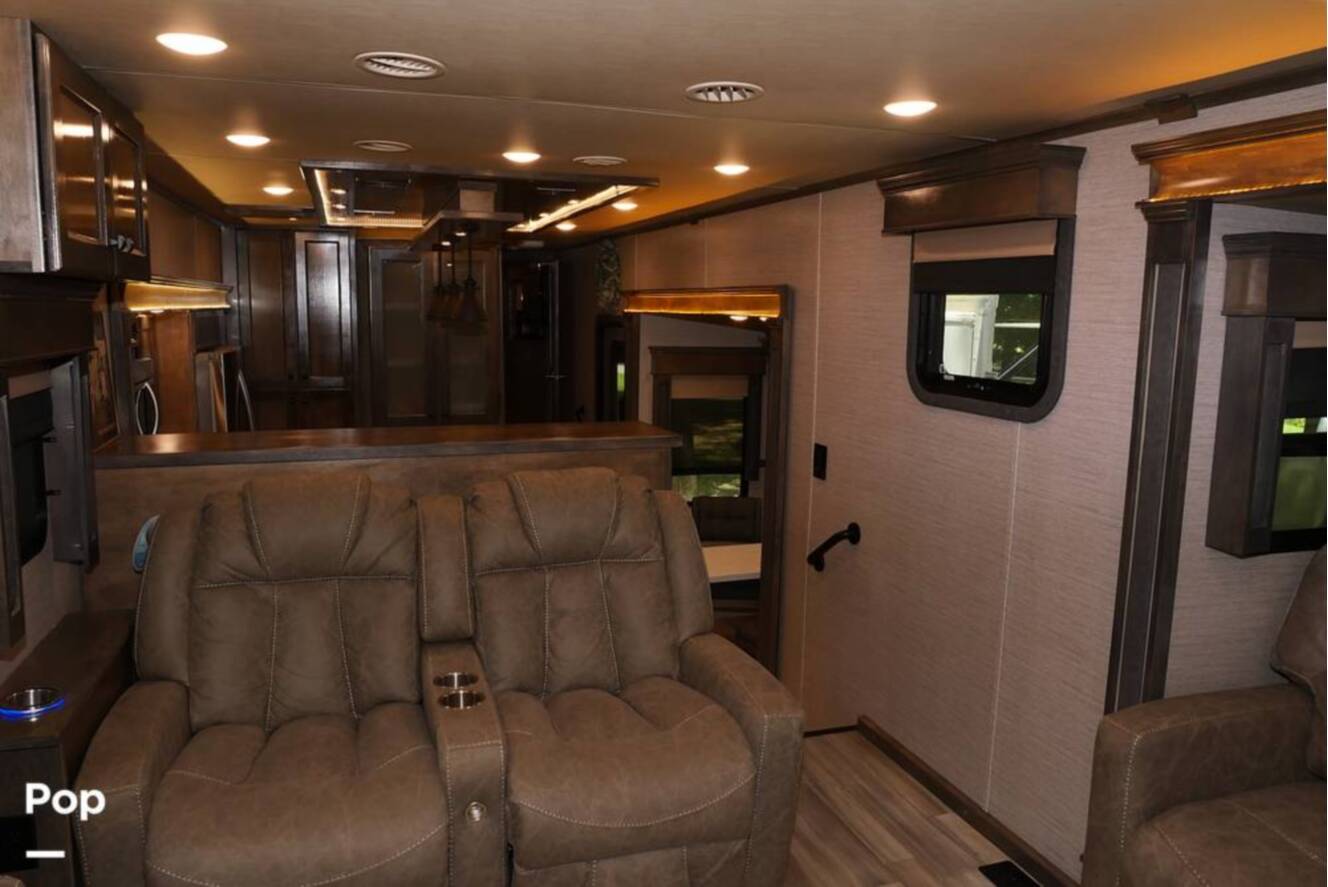 A photo of this 2022 Vanleigh Rv Beacon 42RDB