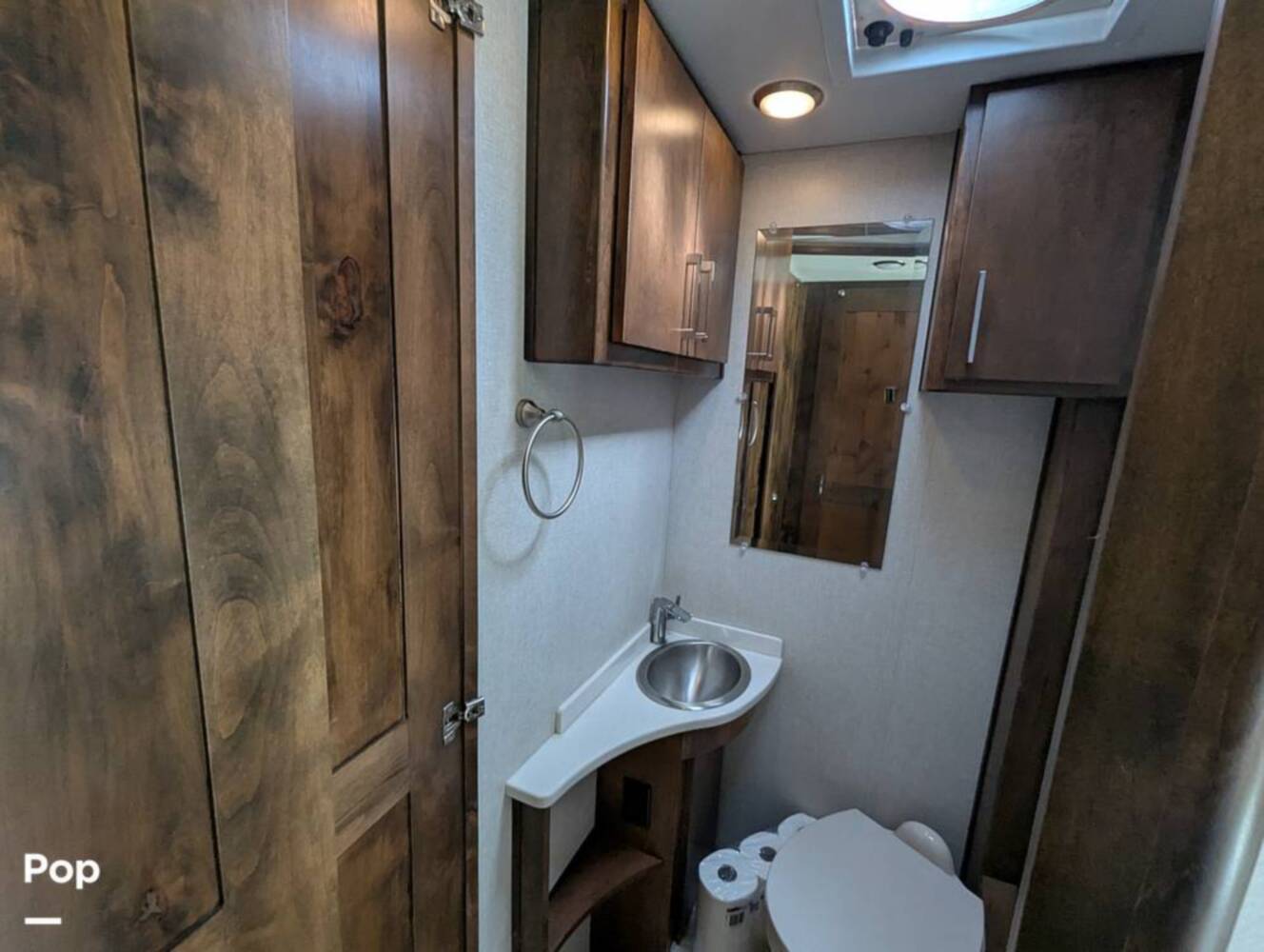 A photo of this 2018 Tiffin Wayfarer 24BW