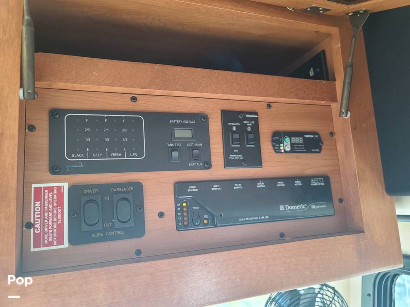 A photo of this 2009 Tiffin Allegro Bay 35TSB