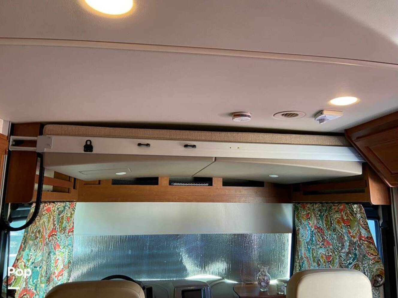 A photo of this 2017 Winnebago Sunstar 29VE