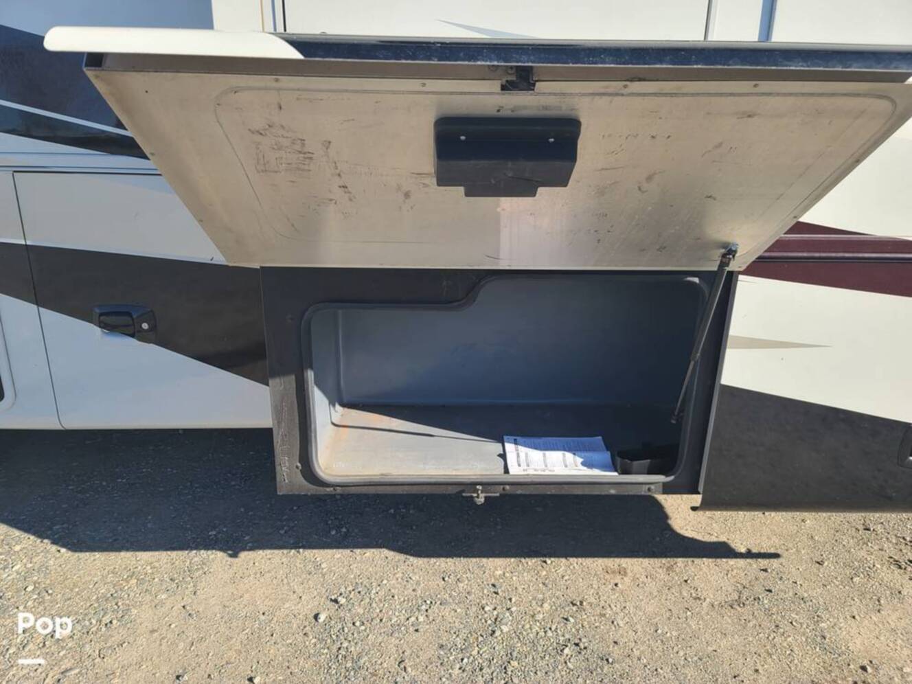 A photo of this 2009 Tiffin Allegro Bay 35TSB