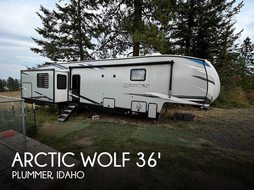 2022 Cherokee Arctic Wolf 3660 Suite in plummer ID