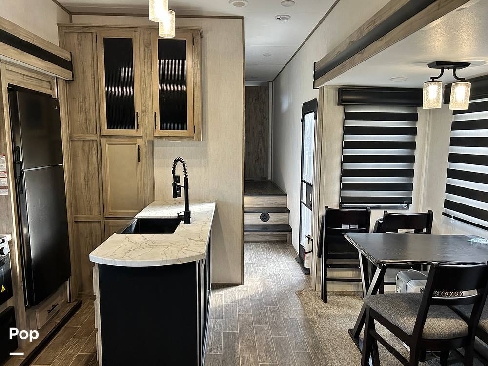 2022 Cherokee Arctic Wolf 3660 Suite in plummer ID