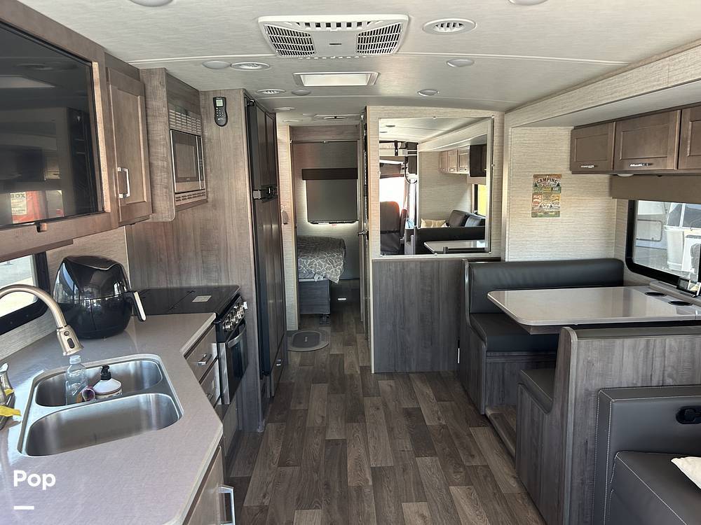 2022 Winnebago Vista 32M in the colony TX