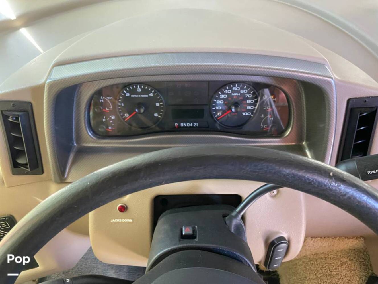A photo of this 2017 Winnebago Sunstar 29VE