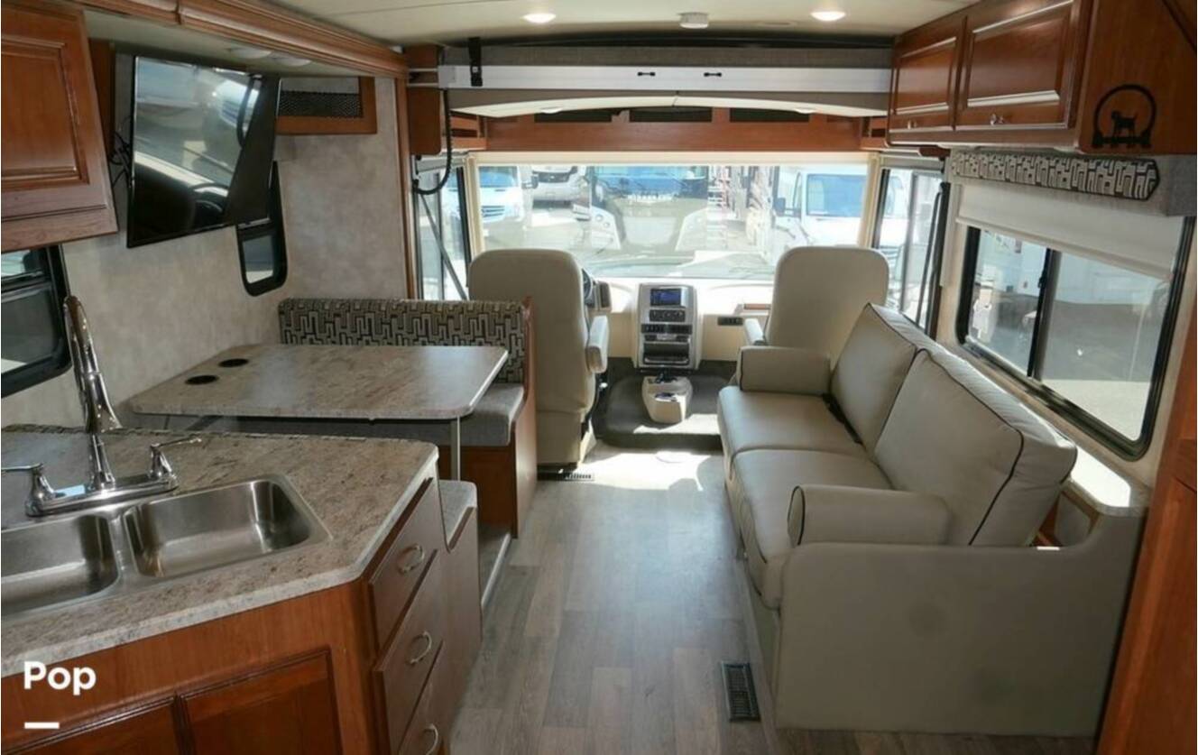 A photo of this 2019 Winnebago Vista 27PE