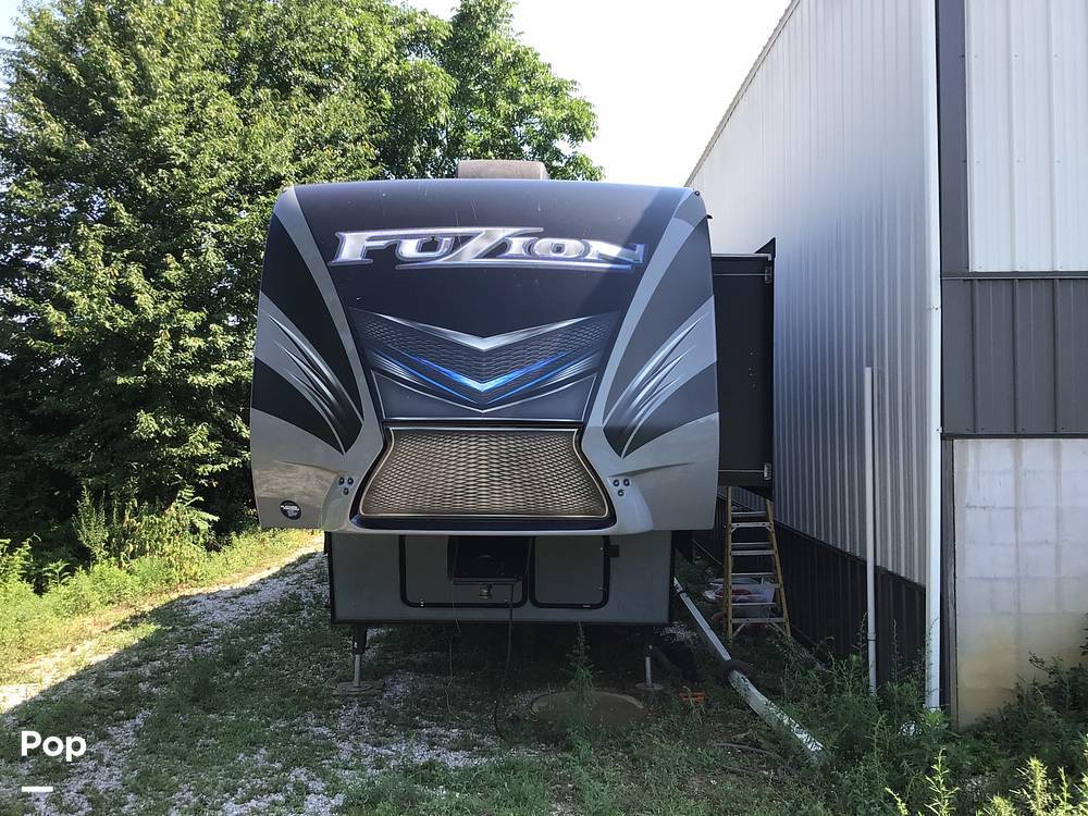 2016 Keystone Fuzion 371 in hanover PA