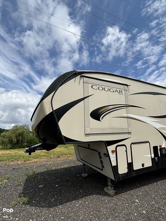 2019 Keystone Cougar 32DBH in mountain top PA