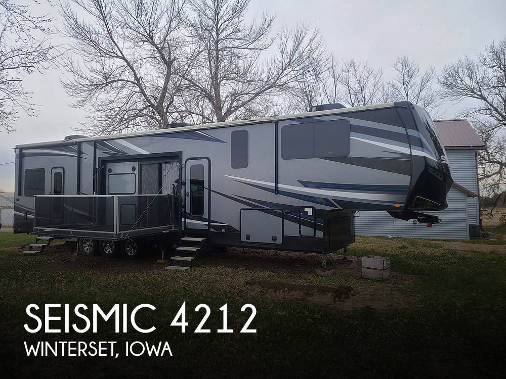 2018 Jayco Seismic 4212 in winterset IA