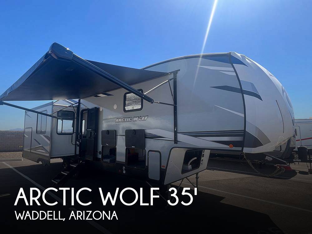 2022 Cherokee Arctic Wolf 3550SUITE in waddell AZ