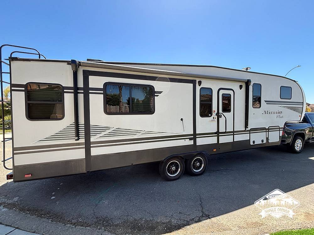 2020 Winnebago Minnie Plus 29MBH in fallbrook CA