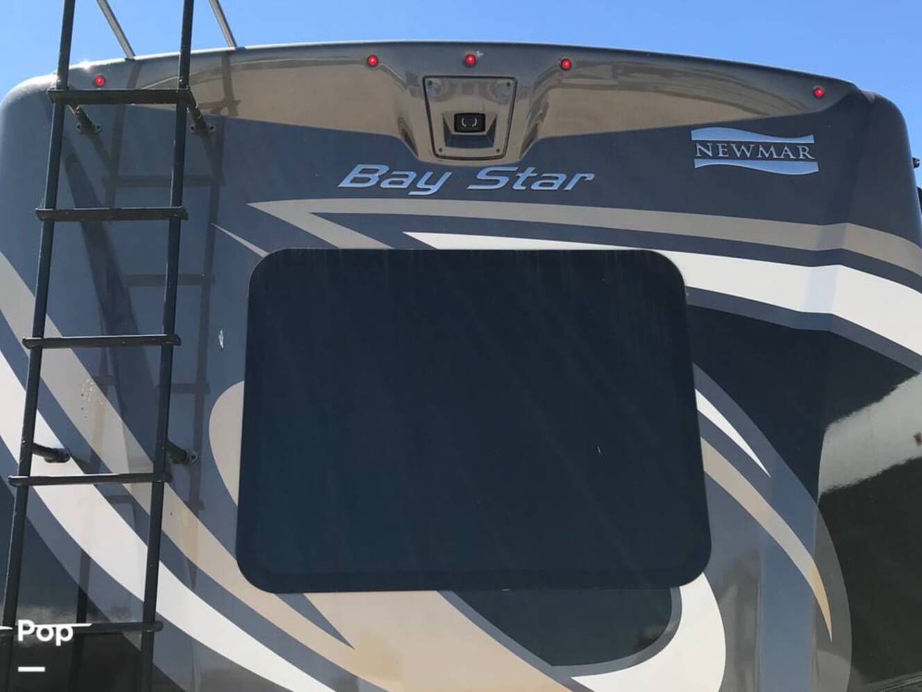 A photo of this 2021 Newmar Bay Star 3626
