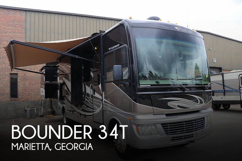 2015 Fleetwood Bounder 34T in marietta GA