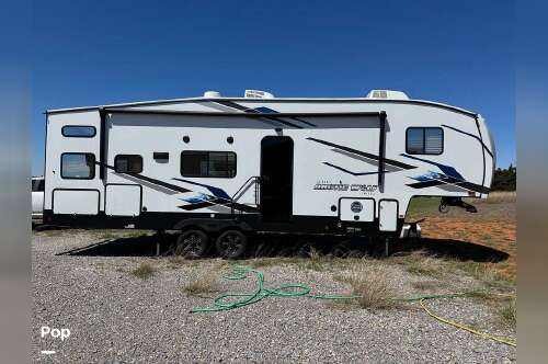 2024 Cherokee Arctic Wolf 287BH in putnam OK