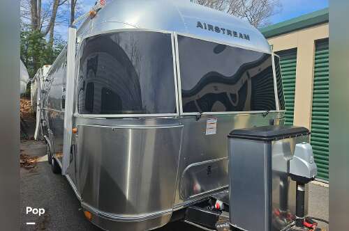 2019 Airstream Globetrotter 27FB in colchester CT