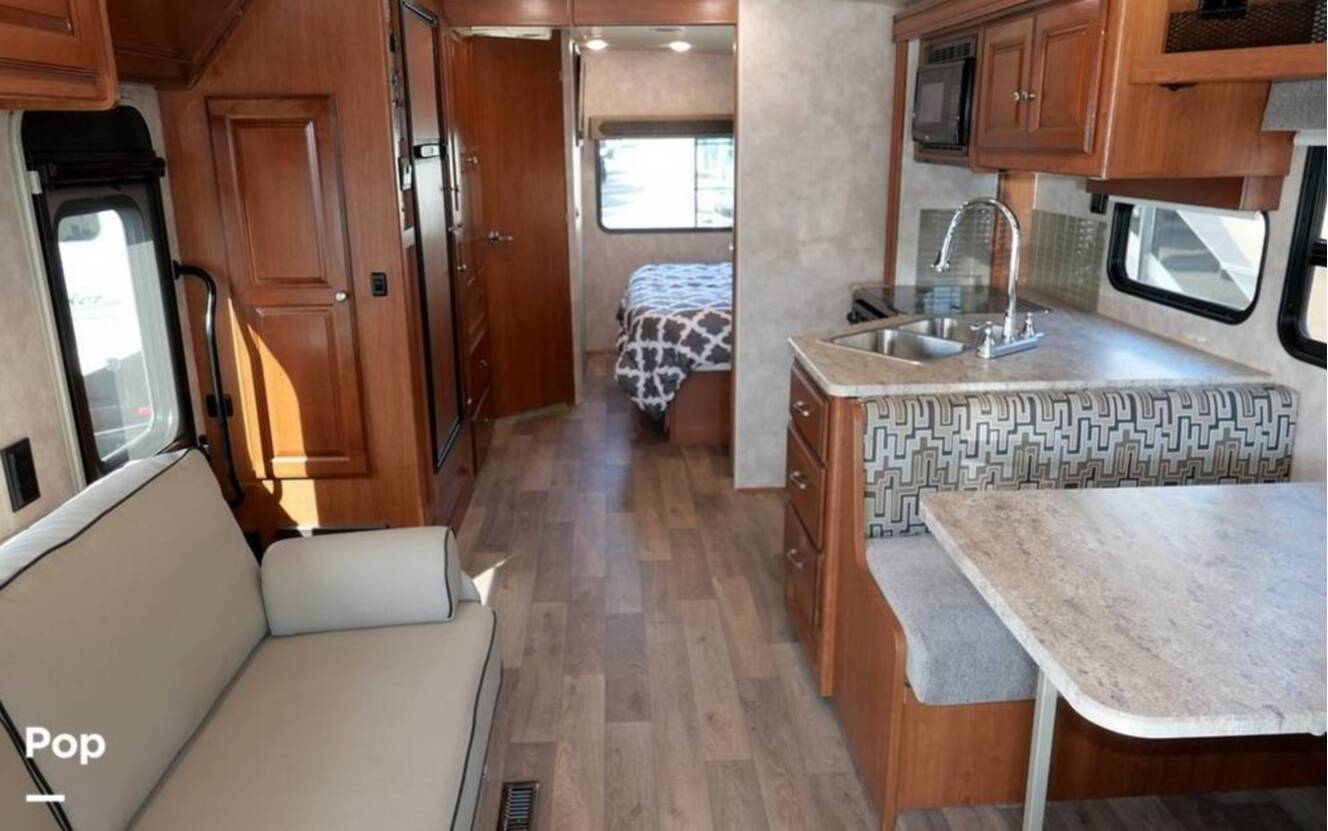 A photo of this 2019 Winnebago Vista 27PE