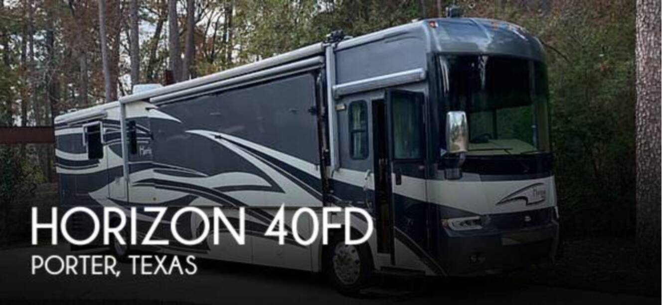 A photo of this 2006 Itasca Horizon 40FD