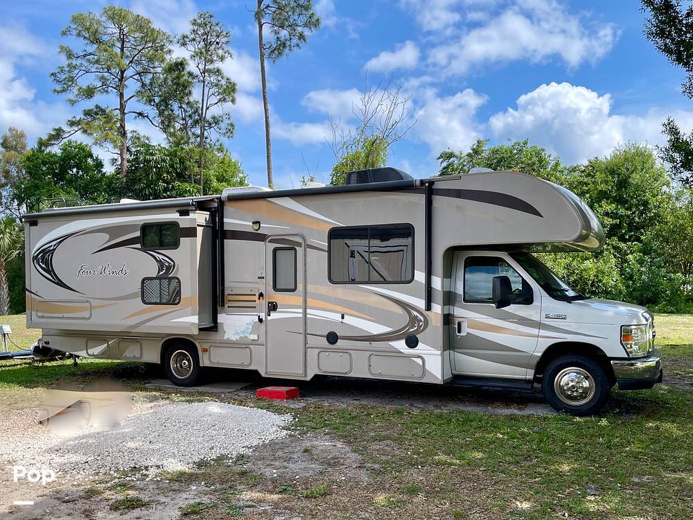 2014 Thor Motor Coach Four Winds 31A in ft pierce FL